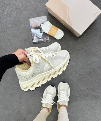 Tênis On Coudtilt Bege Prime