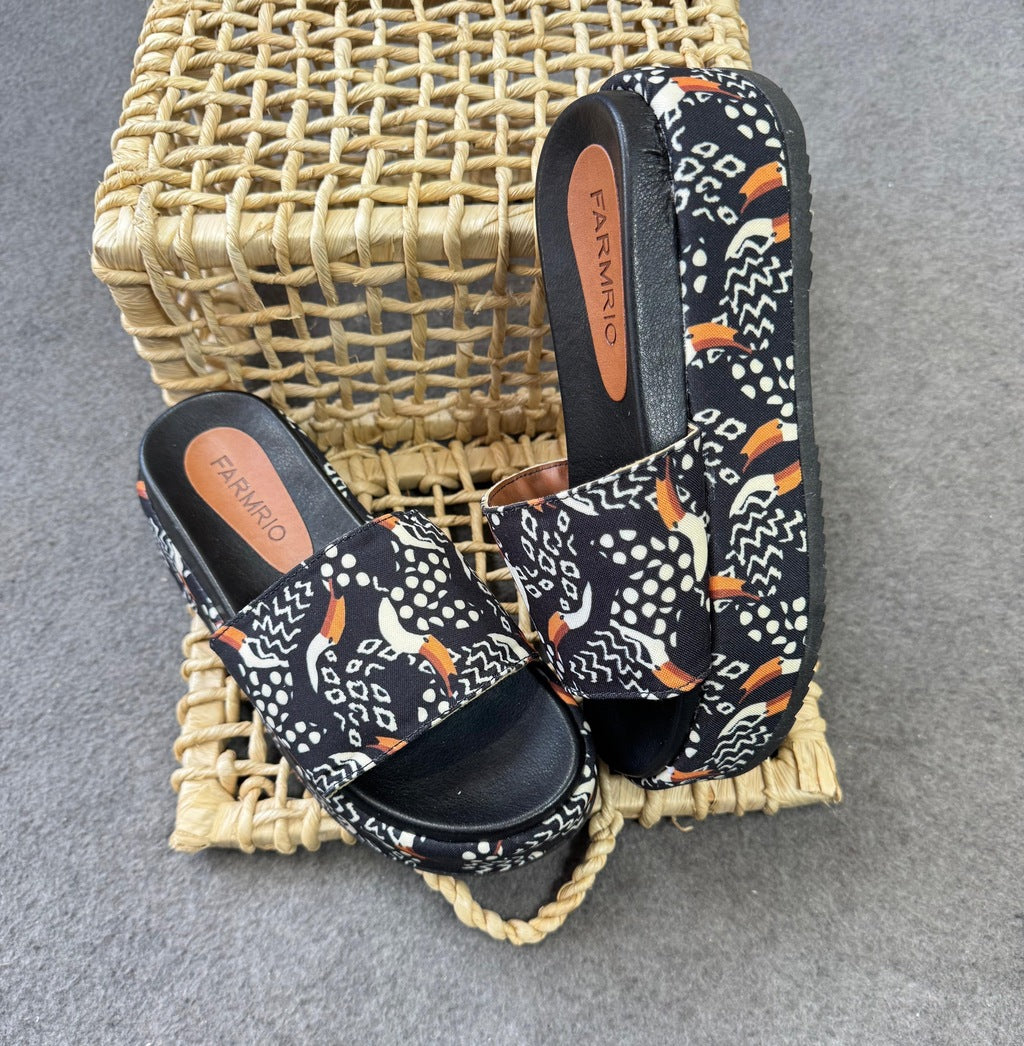 Tamanco Farm Rio - Preto/Tucano