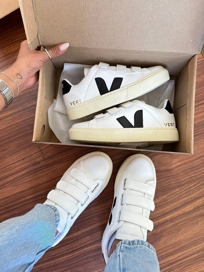 Tênis V Velcro Branco e Preto