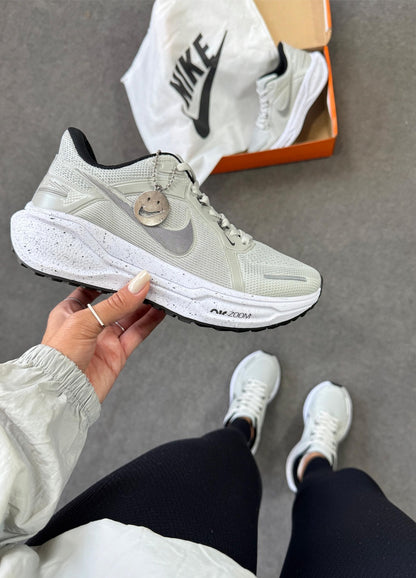 Tênis Nike Air Zoom Pegasus 41 Luxo- Colors