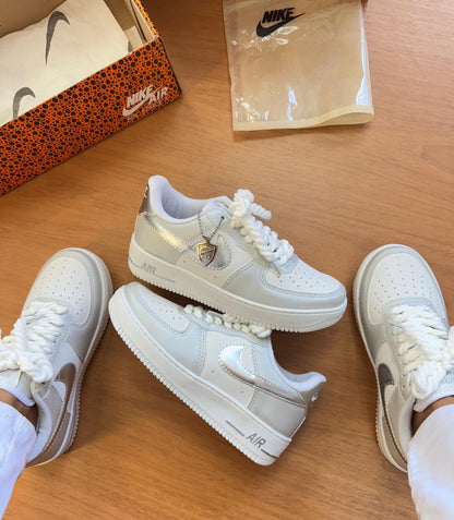 Tênis Nike Air Force Metalizado Luxo