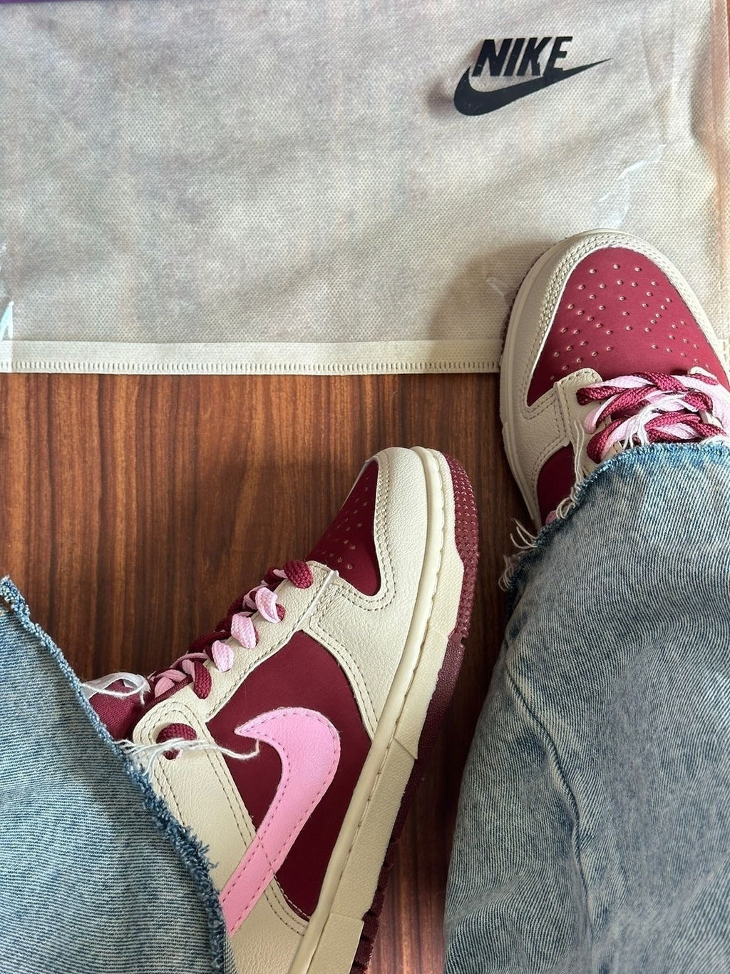 Tênis Nike Dunk Low Nude Marsala