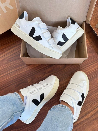 Tênis V Velcro Branco e Preto