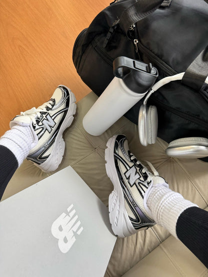 Tênis New Balance 740 Prime