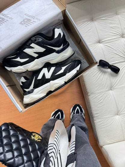 Tênis New Balance 9060 Preto e Branco Couro 100% Legítimo