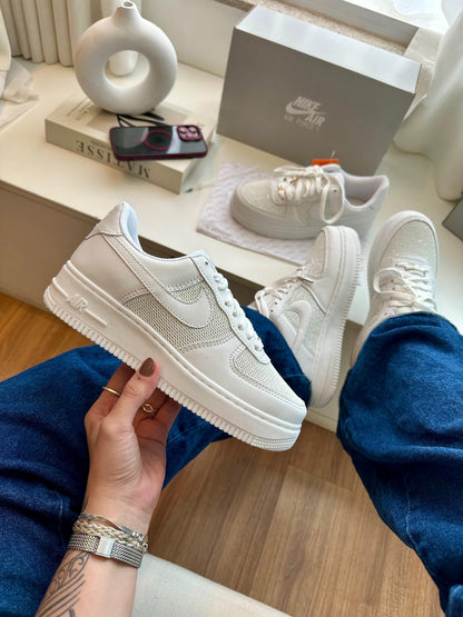Tênis Nike Air Force Star Gliter