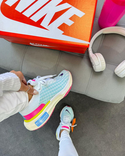 Tênis Nike Zoom X Invicible Run 3 Azul e Pink