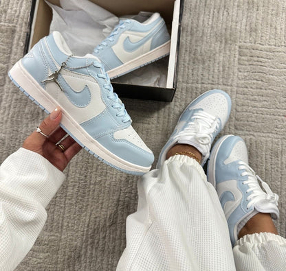 Tênis Nike Jordan Low Azul Bebê