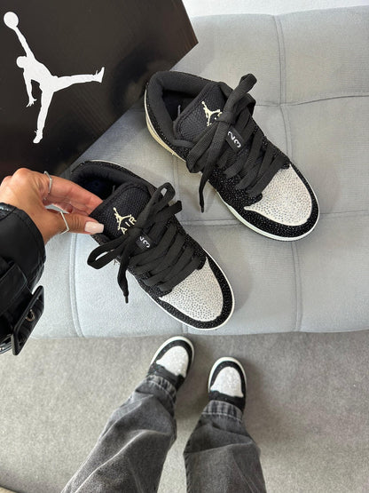 Tênis Nike Jordan Low Shine Preto