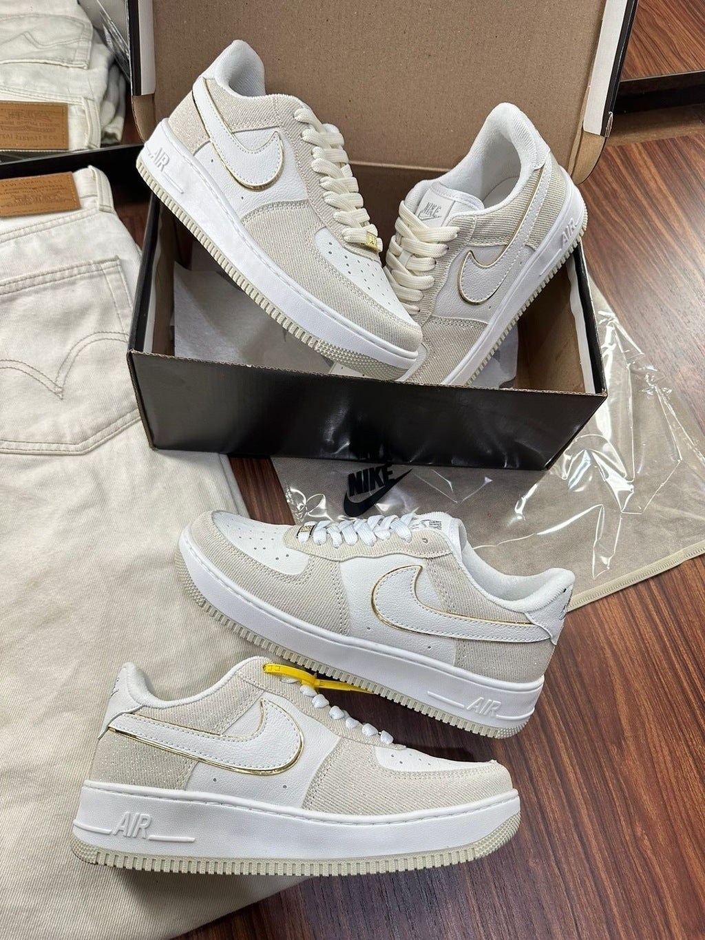 Tênis Nike Air Force Nude Luxo
