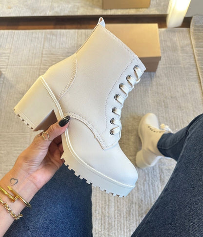 Bota Coturno Antonela Creme Prime
