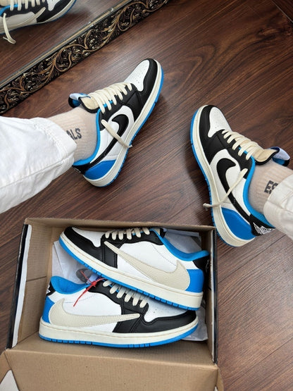 Tênis Nike Jordan Low Travis Scott Blue