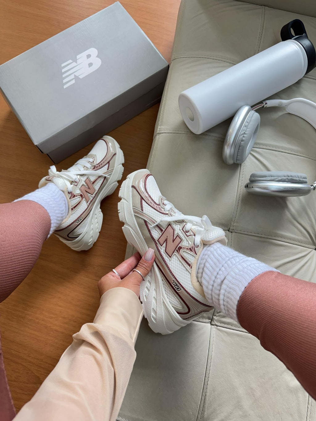 Tênis New Balance 740 Prime