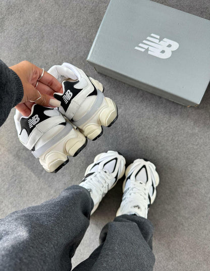 Tênis New Balance 9060 Branco e Preto Couro 100% Legítimo