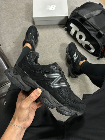 Tênis New Balance 9060 Blackout Couro 100% Legítimo