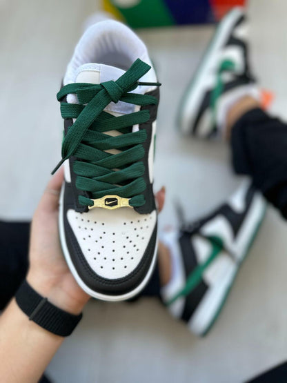 Tênis Nike Dunk Low Preto/Verde