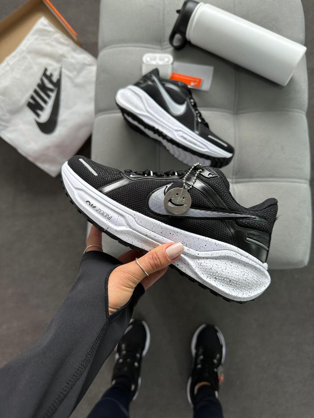 Tênis Nike Air Zoom Pegasus 41 Preto e Branco